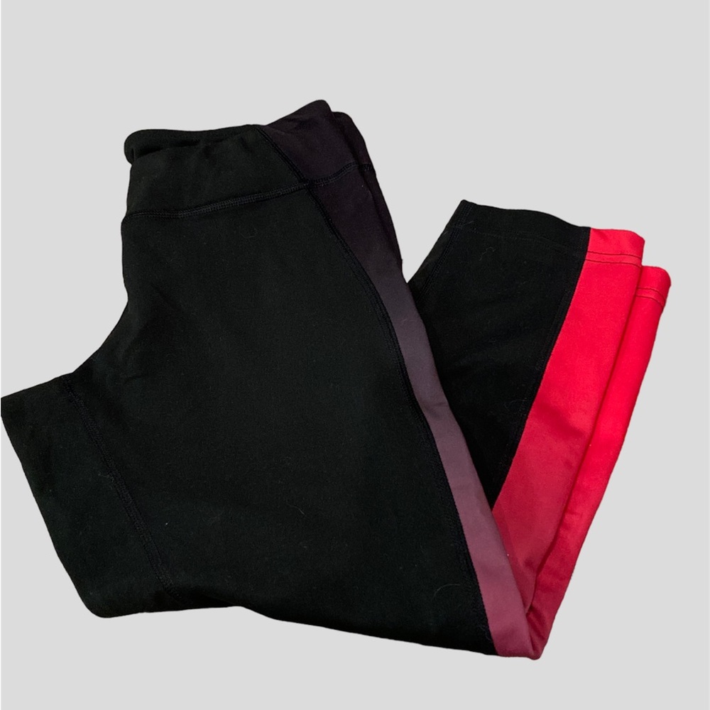 Adidas Black ClimaLite Performance Athletic Active Capri Leggings Size Small VGC